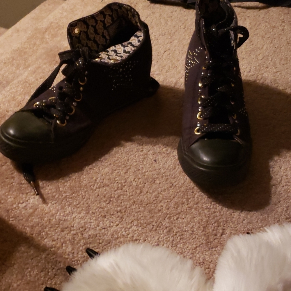 Shoes